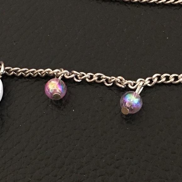 New Claire’s 2pc Easter Bunny Necklace & Earrings Set - Picture 5 of 7